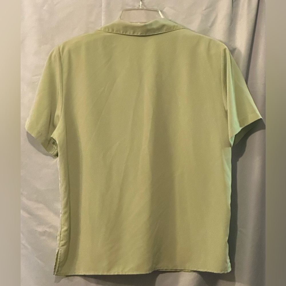 Notations women’s blouse large light green collared w button down - Picture 2 of 3